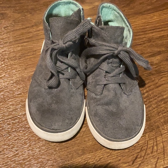 Lot of Toddler Boys shoes 10 Cat & Jack boots & high tops Western Chief slippers - Picture 2 of 7